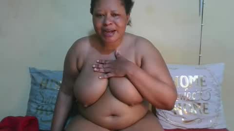 Snapshot of cutebobo chatting on 05-08-26, 10:26 cutebobo online show from 05-08-26, 10:26