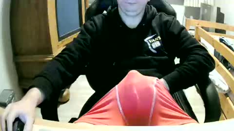 Cuteboy090 online show from 11-29-25, 10:13