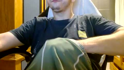 Cuteboy090 online show from 06-19-26, 10:13