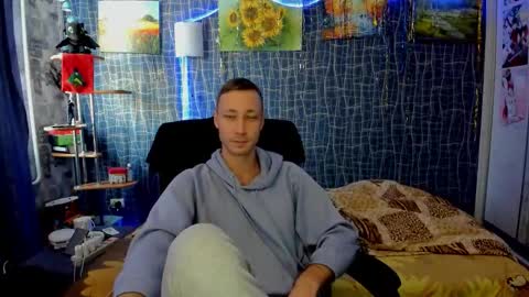 Snapshot of cuteboy228 chatting on 01-19-26, 12:31 cuteboy228 online show from 01-19-26, 12:31