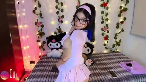 Andrea 3 online show from 12-19-25, 03:02