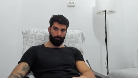 cuteeboy online show from 11-19-25, 07:30