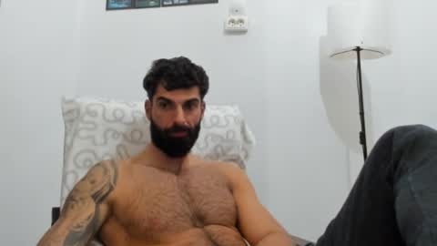 cuteeboy online show from 12-13-25, 09:31