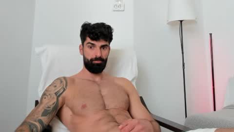 cuteeboy online show from 05-29-26, 07:17