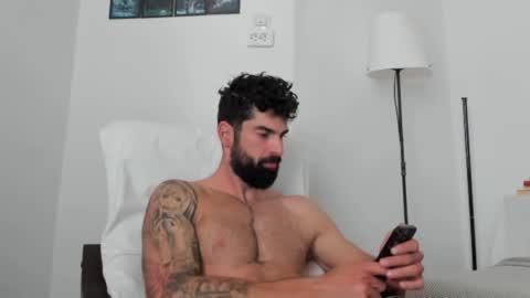 Snapshot of cuteeboy chatting on 06-02-26, 06:48 cuteeboy online show from 06-02-26, 06:48