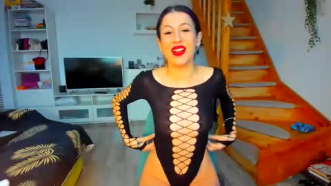 cuteeliza1 online show from 11-20-25, 06:24