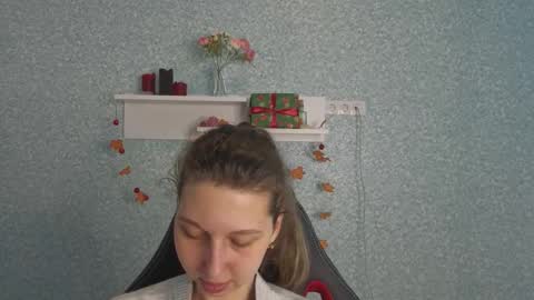 Elli online show from 01-16-26, 07:01