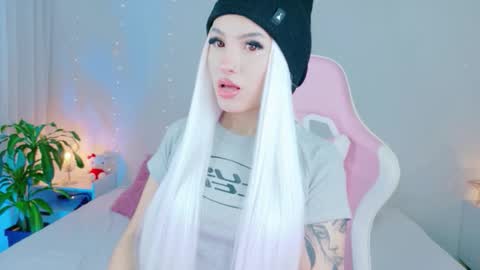 Zoe  online show from 03-14-26, 03:45