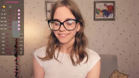 Melisa online show from 10-31-25, 08:21