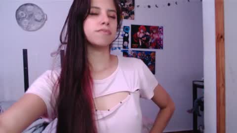 Snapshot of cutehaome chatting on 06-16-26, 11:40 haome online show from 06-16-26, 11:40