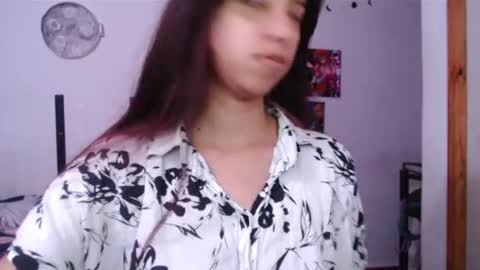 Snapshot of cutehaome chatting on 06-30-26, 01:28 haome online show from 06-30-26, 01:28