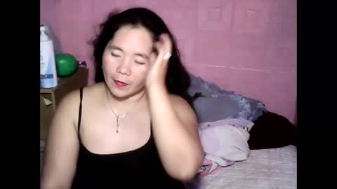 Snapshot of cutehornymom chatting on 09-18-25, 03:14 cutehornymom online show from 09-18-25, 03:14