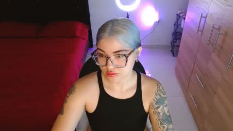 Snapshot of cuteisabella_a chatting on 02-08-26, 05:38 isabella online show from 02-08-26, 05:38