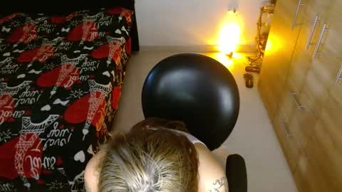 isabella online show from 03-12-26, 03:23