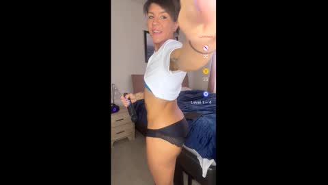 cutekarii online show from 11-01-25, 04:09