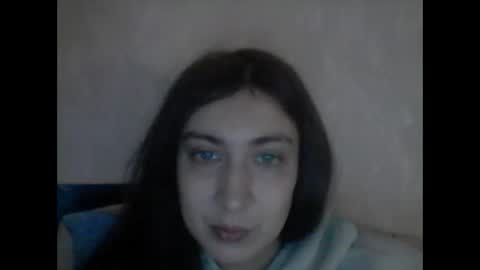 cutekattie online show from 12-17-24, 07:18