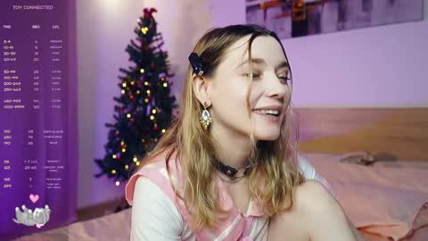 Snapshot of cutenass chatting on 02-05-26, 09:08 Mary online show from 02-05-26, 09:08