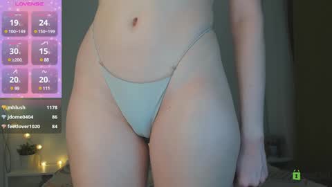 Snapshot of cutenessnicole chatting on 01-21-25, 11:13 cutenessnicole online show from 01-21-25, 11:13