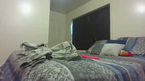 mary mack online show from 10-31-25, 08:43