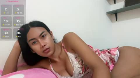 Snapshot of cutestar_xx chatting on 08-04-26, 06:54 Aya online show from 08-04-26, 06:54