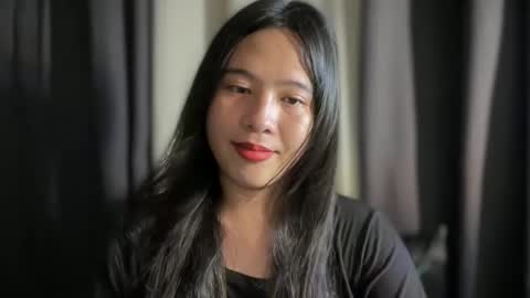 Snapshot of cutestgurl_ chatting on 04-21-26, 06:09 cute online show from 04-21-26, 06:09