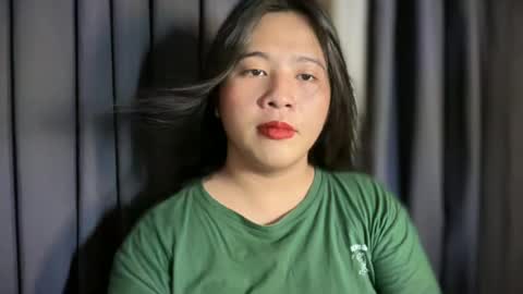 Snapshot of cutestgurl_ chatting on 06-17-26, 07:11 cute online show from 06-17-26, 07:11