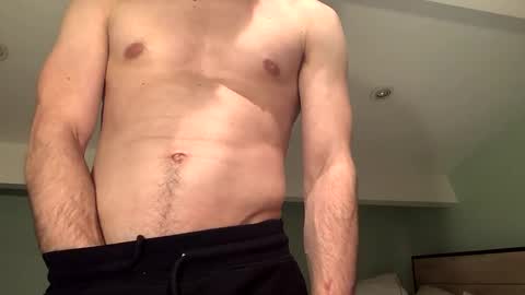 Snapshot of cutesubtwink101 chatting on 02-01-25, 12:18 cutesubtwink101 online show from 02-01-25, 12:18