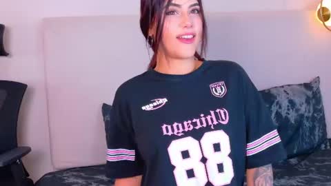 Snapshot of cutewofy chatting on 07-02-26, 12:11 cutewofy online show from 07-02-26, 12:11