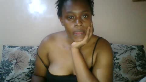 Snapshot of cutezarina chatting on 06-15-26, 05:37 cutezarina online show from 06-15-26, 05:37