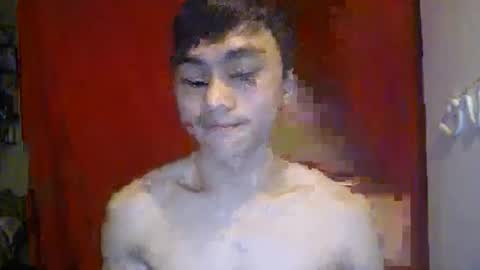Snapshot of cutie_hunk69 chatting on 06-11-26, 02:44 cutie_hunk69 online show from 06-11-26, 02:44