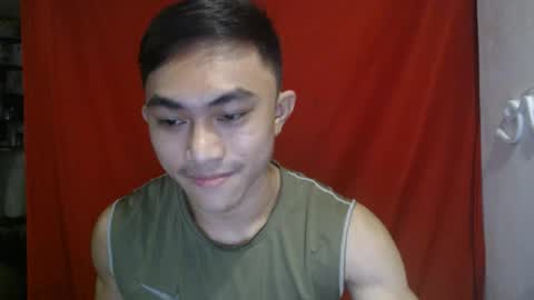 Snapshot of cutie_hunk69 chatting on 06-13-26, 01:58 cutie_hunk69 online show from 06-13-26, 01:58