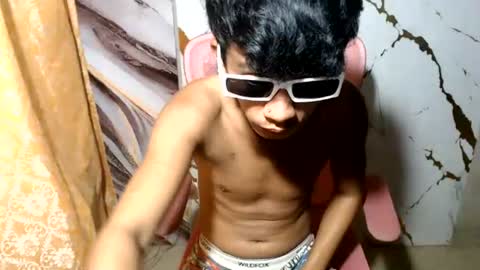 cutie_mico online show from 07-15-26, 04:23