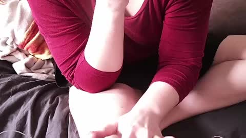 Snapshot of cutie_peach chatting on 04-26-26, 11:19 cutie_peach online show from 04-26-26, 11:19