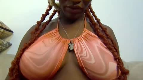 CUTIE online show from 04-11-26, 09:02