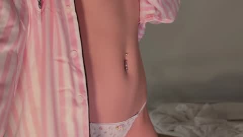 E online show from 01-10-26, 03:25