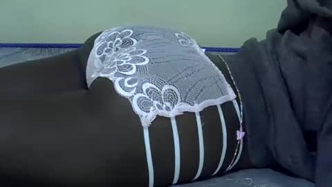 Snapshot of cutiehanish4 chatting on 05-27-26, 01:24 cutiehanish4 online show from 05-27-26, 01:24