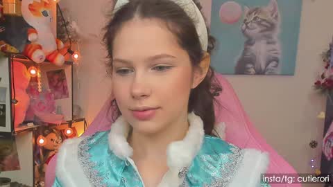 Snapshot of cutierori chatting on 12-30-24, 03:58 Rori  Instagram cutierori  online show from 12-30-24, 03:58