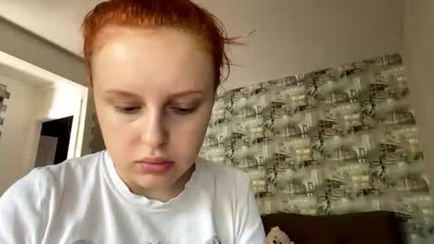 cutiestginger online show from 09-15-25, 07:30