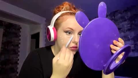 cutiestginger online show from 09-29-25, 02:00