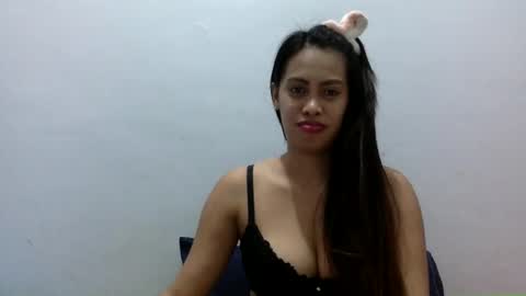 CutieTrina online show from 12-19-24, 10:21