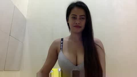 CutieTrina online show from 01-27-25, 11:33