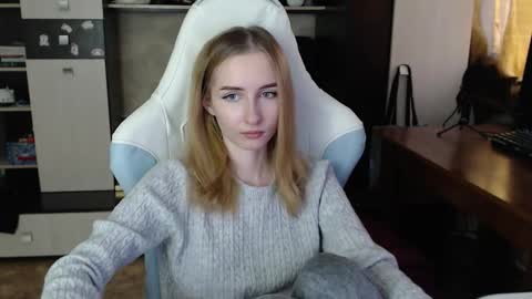 Cutti Crystal online show from 10-11-25, 08:57