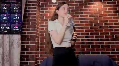 Snapshot of cwendenmon chatting on 07-01-26, 07:13 Ashly online show from 07-01-26, 07:13
