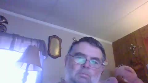 Snapshot of cwill27837 chatting on 02-05-25, 05:20 cwill27837 online show from 02-05-25, 05:20