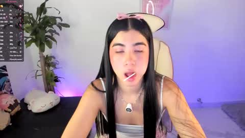 Snapshot of cyber_lizz chatting on 03-17-26, 10:13 Liz online show from 03-17-26, 10:13