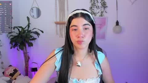 Snapshot of cyber_lizz chatting on 04-27-26, 10:19 Liz online show from 04-27-26, 10:19