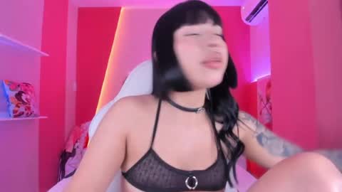 Snapshot of cyberdoll1 chatting on 07-11-26, 05:10 cyberdoll1 online show from 07-11-26, 05:10