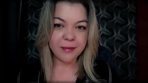 Full time mean bitch. online show from 12-04-25, 12:20