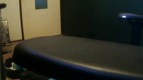 Snapshot of cyberdutchie chatting on 11-21-25, 08:40 cyberdutchie online show from 11-21-25, 08:40