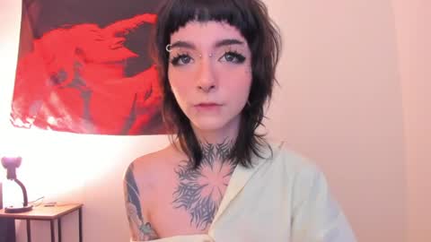 Snapshot of cyberia____________________ chatting on 04-23-26, 12:23 cel I am independent Help me reach 200 thumbs up uwu online show from 04-23-26, 12:23